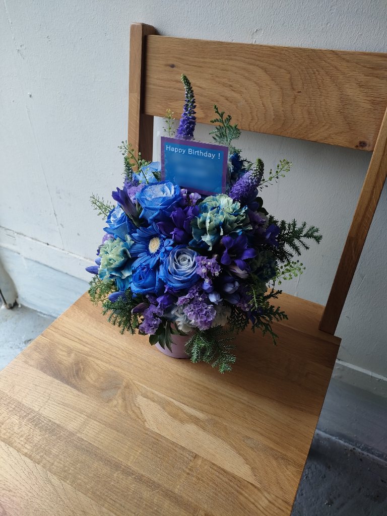 青いアレンジメント